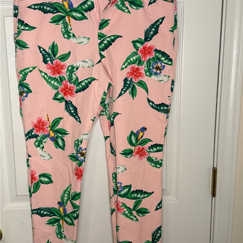 Old Navy Pixie Pink Floral Pants - Picture 8 of 8